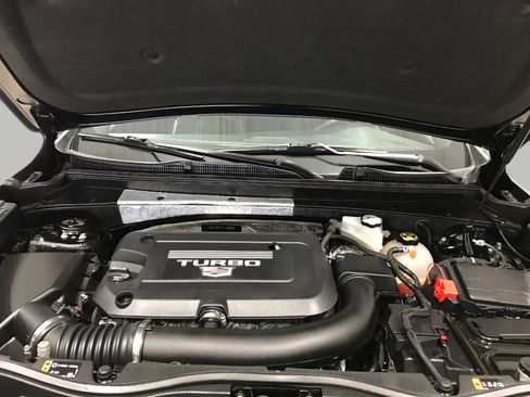 Used 2020 Cadillac XT4 Premium Luxury AWD/4WD image 8