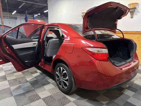 Used 2015 Toyota Corolla LE image 13