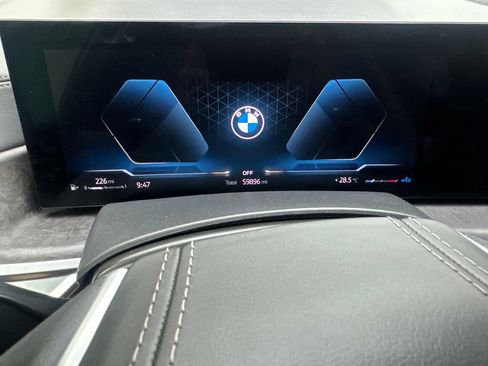 Used 2024 BMW X5 sDrive40i w/ Premium Package RWD image 60