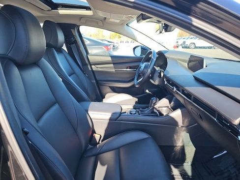 Used 2025 MAZDA MAZDA3 s image 27