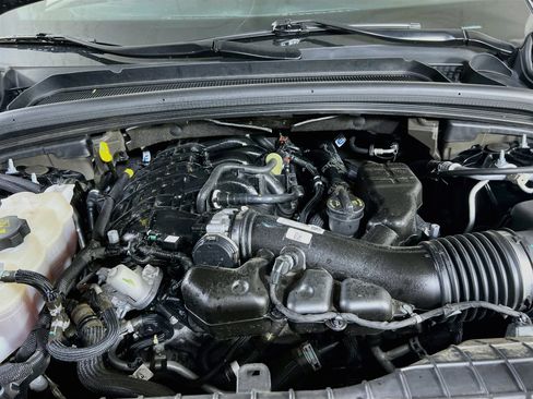 Used 2023 Jeep Grand Cherokee Altitude image 29