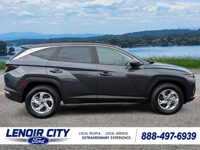 Used 2023 Hyundai Tucson SEL AWD/4WD image 2