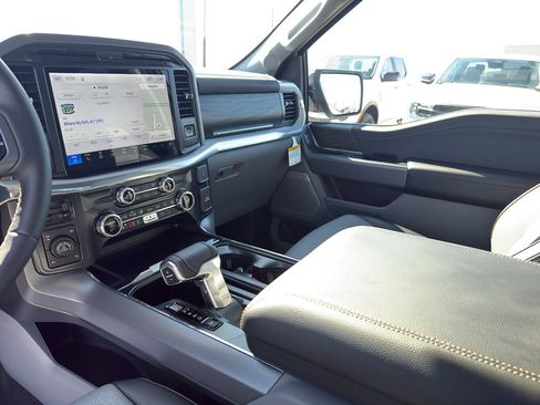 New 2026 Ford F150 Lariat w/ Equipment Group 501A Mid image 11