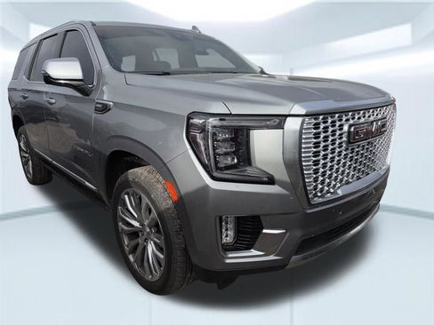 Used 2024 GMC Yukon Denali image 6