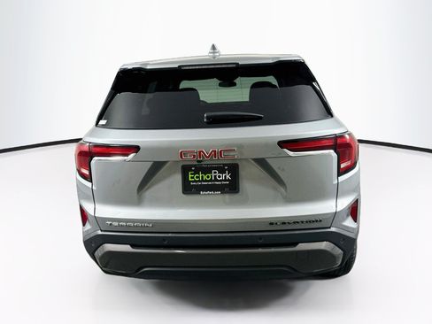 Used 2026 GMC Terrain Elevation FWD image 7