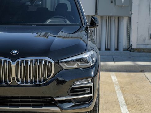 Used 2021 BMW X5 xDrive40i w/ Convenience Package image 41
