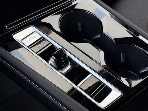 New 2026 Volkswagen Atlas SE image 15