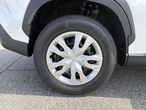 New 2026 Toyota Corolla Cross L image 17