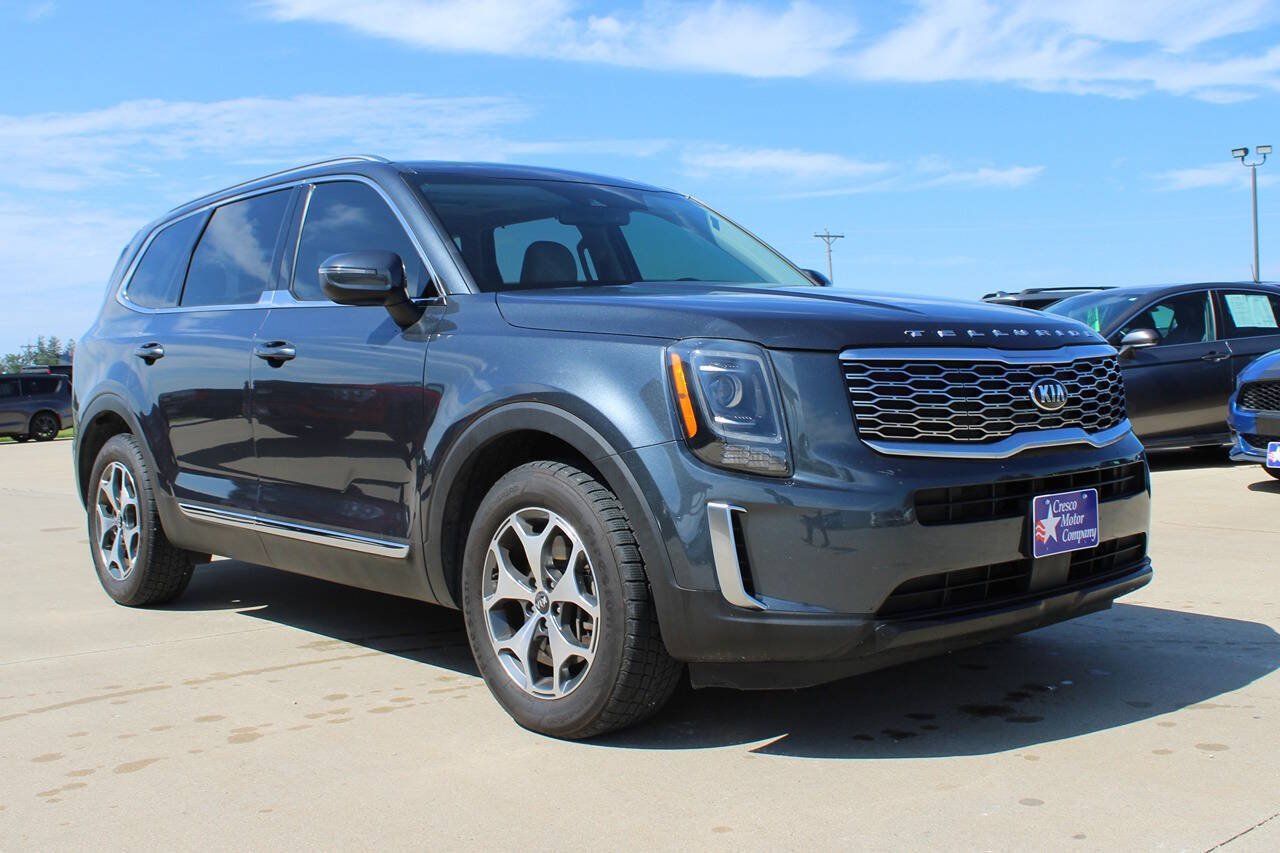 Used 2020 Kia Telluride EX AWD/4WD image 3