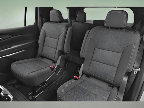 Certified 2026 Chevrolet Traverse LT image 16