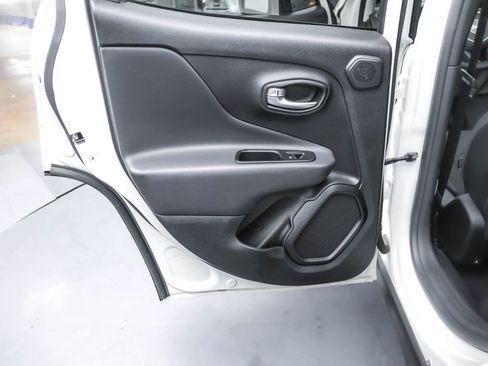 Used 2022 Jeep Renegade Trailhawk w/ Sun/Sound Group image 28