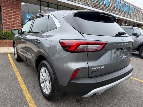 Certified 2024 Ford Escape Active AWD/4WD image 4