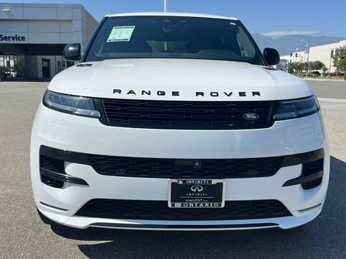 Used 2024 Land Rover Range Rover Sport Dynamic SE AWD/4WD image 4
