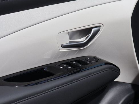 New 2026 Hyundai Tucson Limited image 23