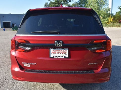 Used 2024 Honda Odyssey Sport image 7