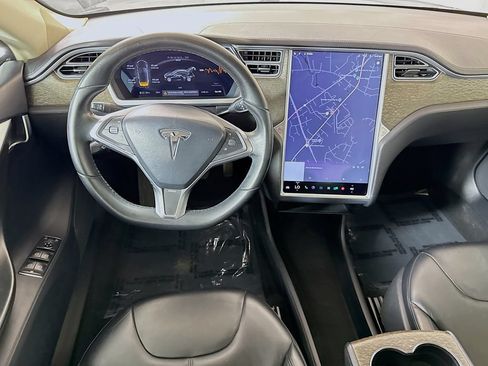 Used 2013 Tesla Model S RWD image 3