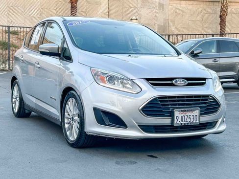 Used 2017 Ford C-MAX SE FWD image 3