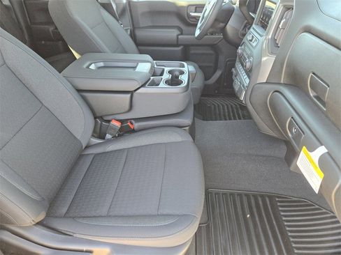 New 2026 Chevrolet Silverado 2500 Custom w/ Custom Value Package image 6