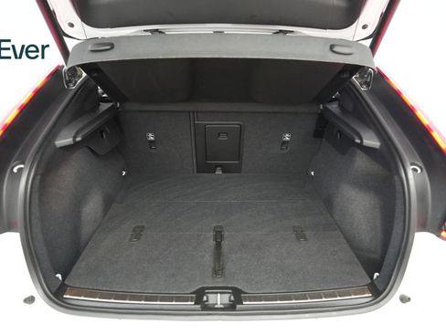 Used 2023 Volvo C40 P8 Recharge Plus AWD/4WD image 8