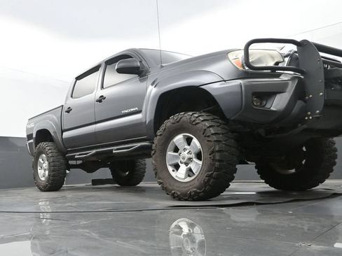 Used 2014 Toyota Tacoma 4x4 Double Cab w/ TRD Off-Road Package image 9