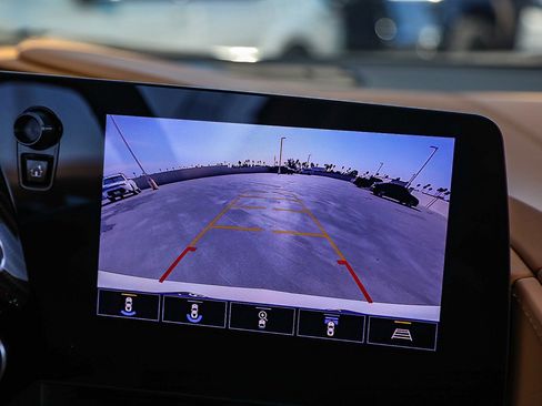 Used 2022 Chevrolet Corvette Stingray Premium Conv w/ Z51 Performance Package image 22