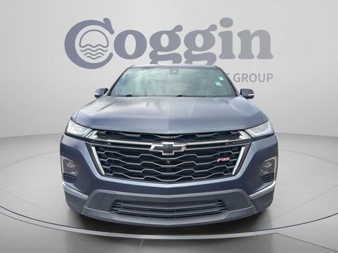 Used 2022 Chevrolet Traverse RS w/ LPO, Floor Liner Package FWD image 9