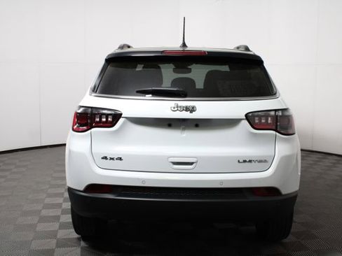 Used 2025 Jeep Compass Limited image 6