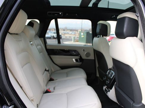 Used 2022 Land Rover Range Rover Westminster Edition image 27