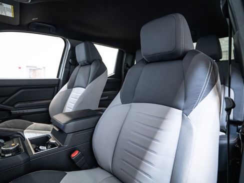 Certified 2025 Toyota Tacoma TRD Sport image 6