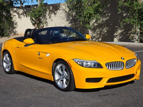 Used 2013 BMW Z4 sDrive35i image 4