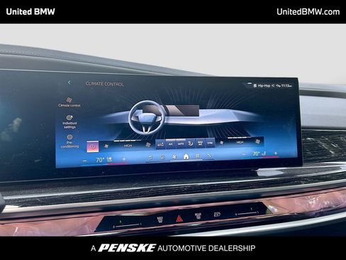 Used 2023 BMW 740i 740i w/ Parking Assistance Package image 11