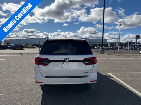 Certified 2024 Honda Odyssey Sport image 6