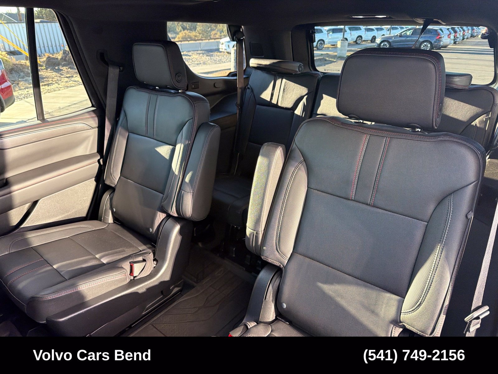 Used 2022 Chevrolet Tahoe RST w/ Luxury Package AWD/4WD image 22