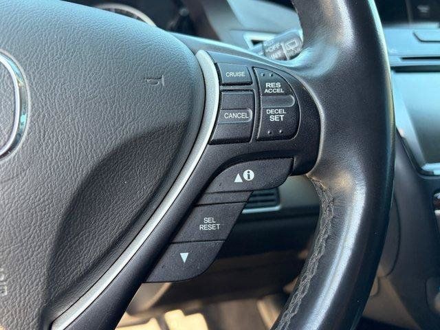 Used 2017 Acura RDX w/ Tech & AcuraWatch Plus Pack FWD image 11
