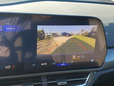 New 2026 Chevrolet Equinox EV LT image 23