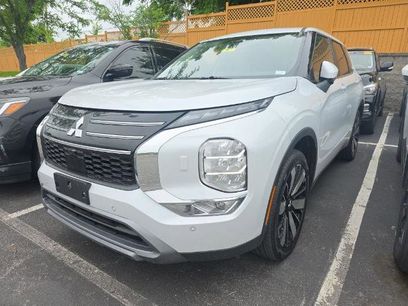 Used 2025 Mitsubishi Outlander AWD