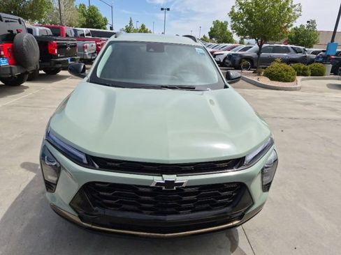 Used 2025 Chevrolet Trax ACTIV FWD image 9