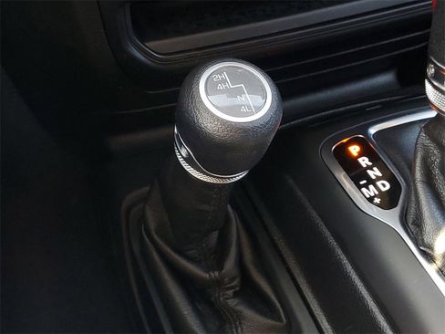 Used 2020 Jeep Wrangler Unlimited Sport image 25