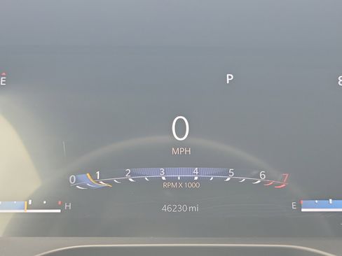 Used 2023 Jeep Grand Cherokee Limited image 24