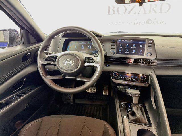 Used 2025 Hyundai Elantra Sport FWD image 25