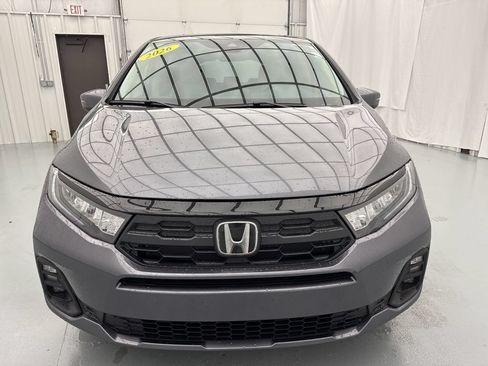New 2026 Honda Odyssey EX-L image 2