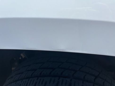 Used 2018 Chevrolet Suburban LT AWD/4WD image 18