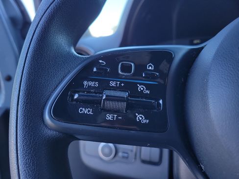 Used 2024 Mercedes-Benz Sprinter 2500 image 28