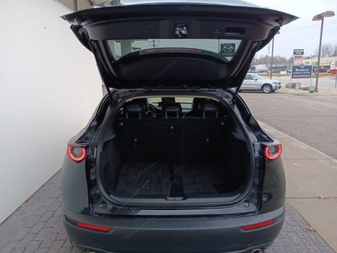 Certified 2025 MAZDA CX-30 AWD 2.5 S w/ Select Sport Pkg image 8