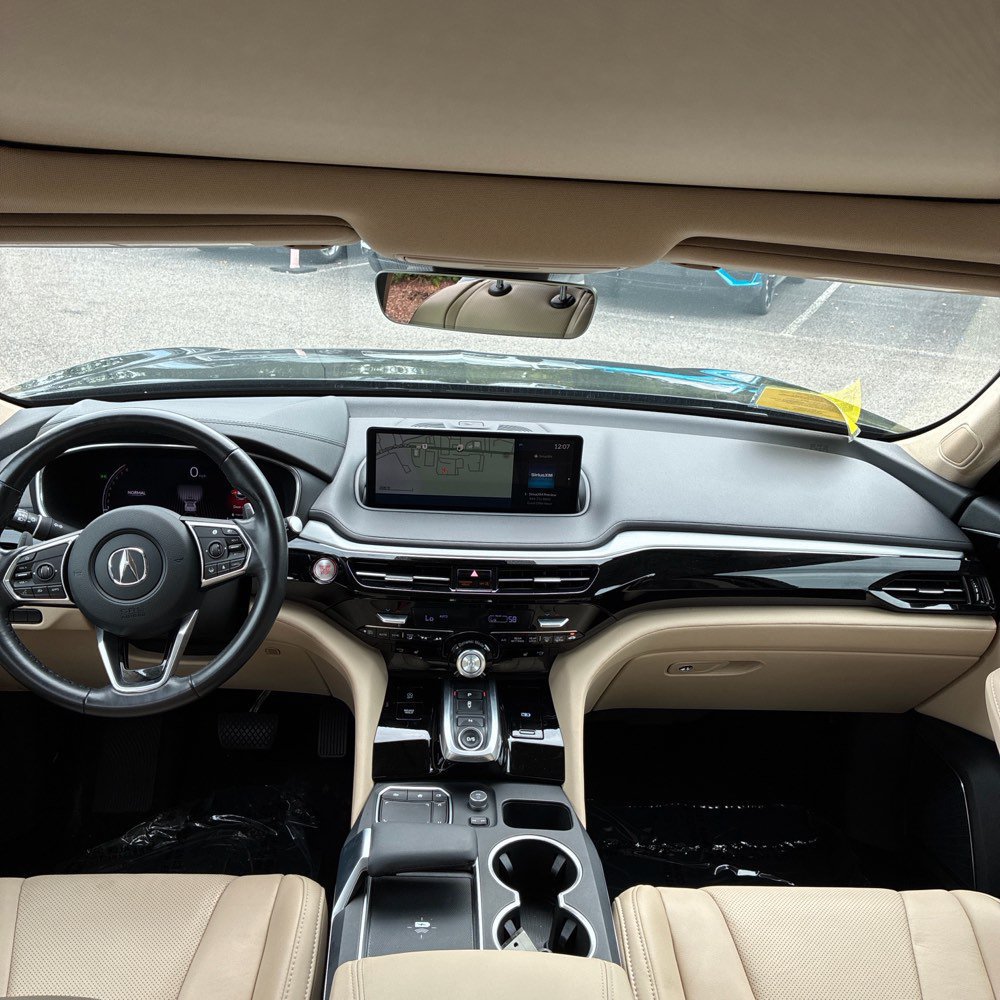 Used 2023 Acura MDX w/ Technology Package AWD/4WD image 3
