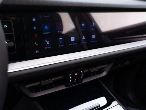 New 2026 Porsche Cayenne E-Hybrid image 25