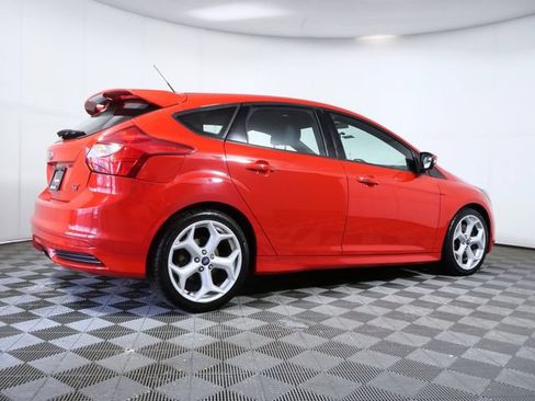 Used 2014 Ford Focus ST FWD image 6