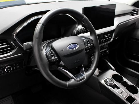 Certified 2024 Ford Escape Platinum AWD/4WD image 26