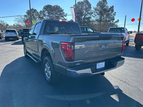 Used 2025 Ford F150 XLT w/ Equipment Group 301A Standard image 5
