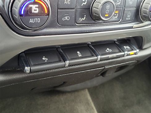 Used 2016 Chevrolet Silverado 1500 LT w/ All Star Edition image 10